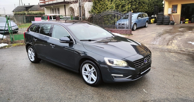 Volvo V60 cena 47999 przebieg: 300000, rok produkcji 2013 z Niemcza małe 562